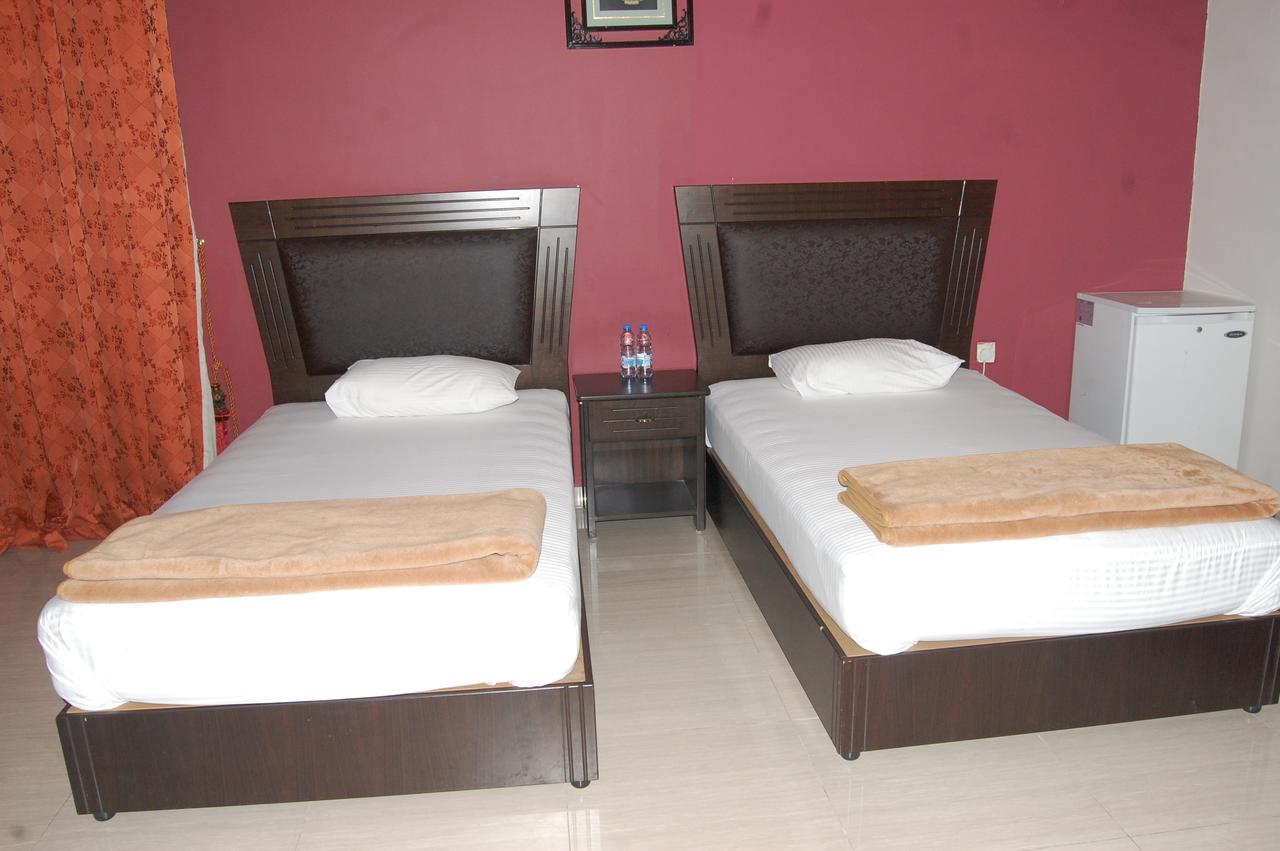 Al Amwaj Hotel 沙迦 外观 照片